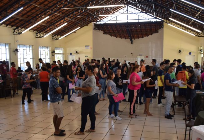 Prefeitura realiza 1ª Feira Emprega + Pompeia e conecta pompeianos com empresas e vagas 