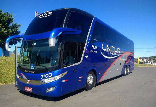 Prefeitura de Pompeia convoca estudantes para rematrícula do transporte universitário