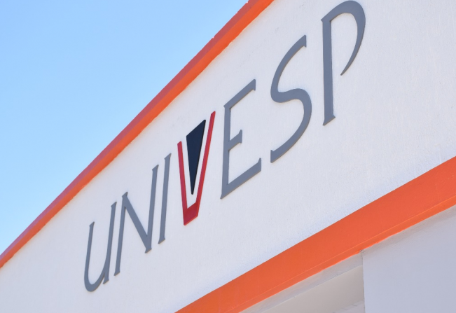 A administração da prefeita Tina Januário já definiu a data da entrega da reforma do novo prédio da Secretaria Municipal da Educação e da inauguração do polo Pompeia da UNIVESP.