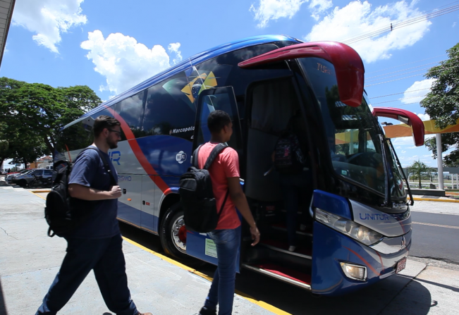 Prefeitura de Pompeia oferece transporte gratuito para o ENEM