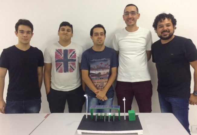 Alunos da UNIVESP Pompeia criam protótipo de bicicletário sustentável