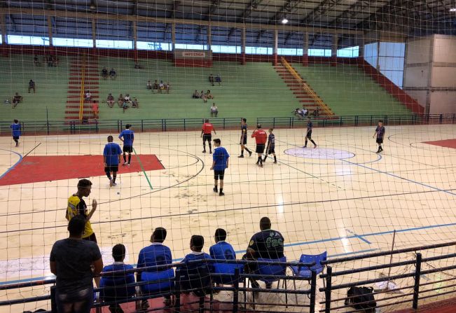Campeonato de férias chega à fase de mata-mata
