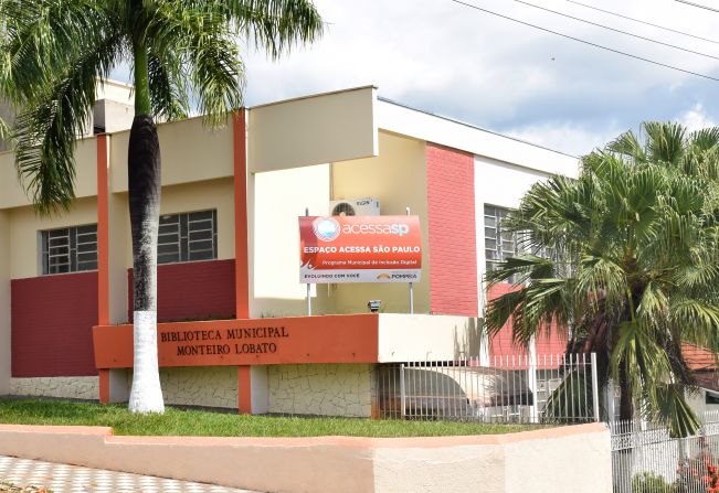 Prefeitura de Pompeia renova convênio do Acessa SP e dezenas de alunos se formam em dezembro