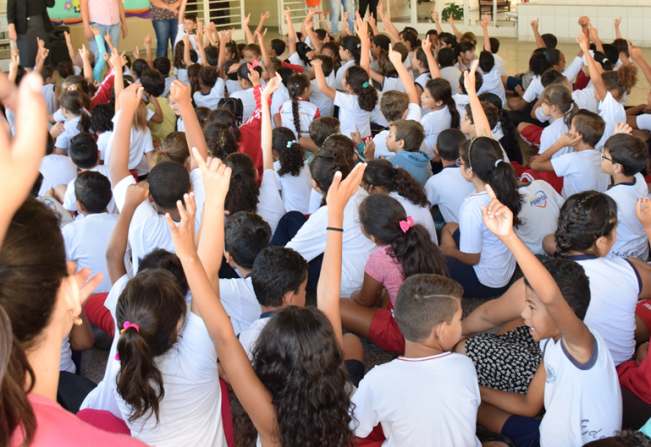 DHS realiza “Campanha dos 3 bichos” entre estudantes