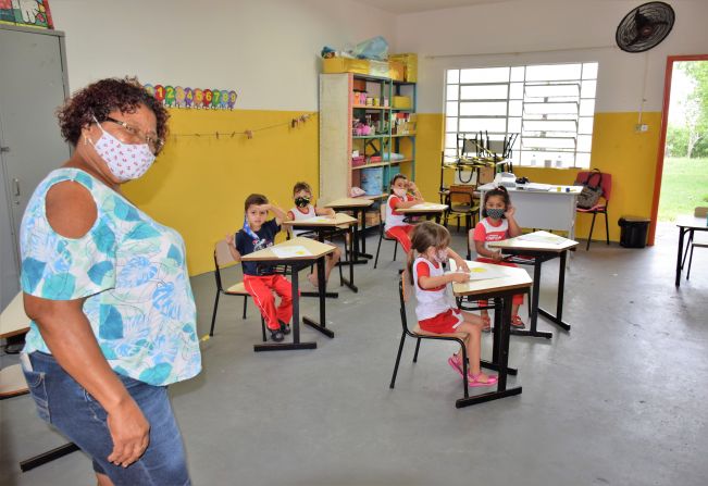 Tempo Integral é retomado para os quintos anos com trabalho de reforço e aulas extras