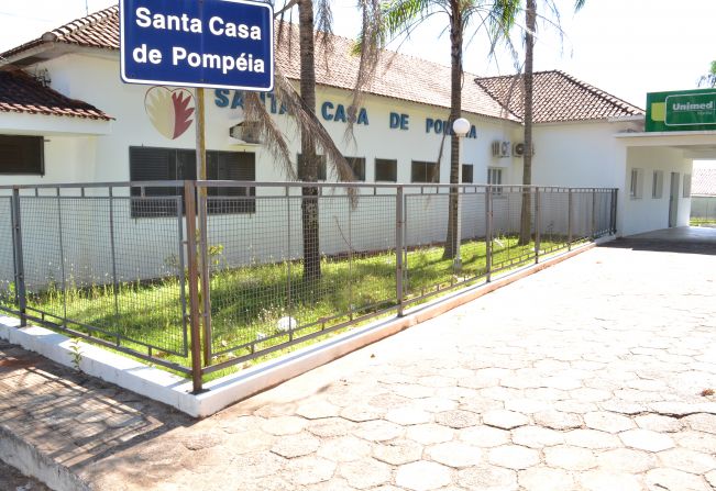 Parceria entre HBU, Prefeitura de Pompeia e Santa Casa é oficializada