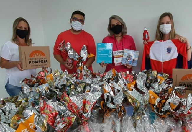 Prefeitura de Pompeia entrega ovos de páscoa, kits de material escolar, material didático e uniformes nesta quarta e quinta-feira