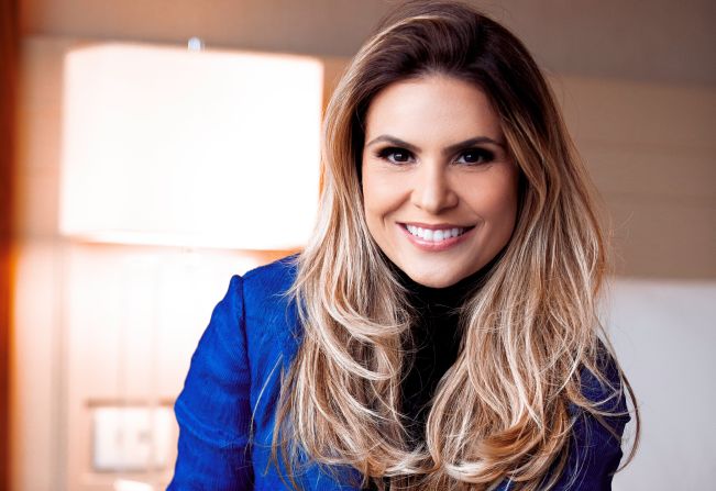 Aline Barros fará grande show em Pompeia nesta quinta (22)