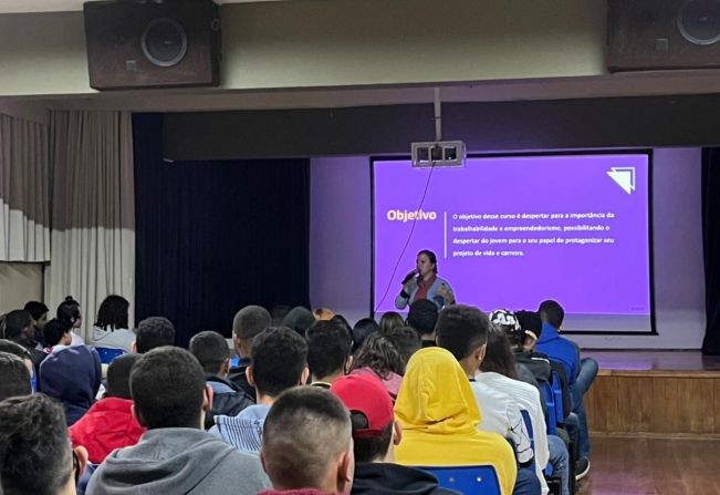 Prefeitura e Sebrae promovem oficina 