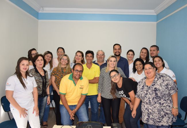 Assistência Social realiza reunião com foco no trabalho integrado