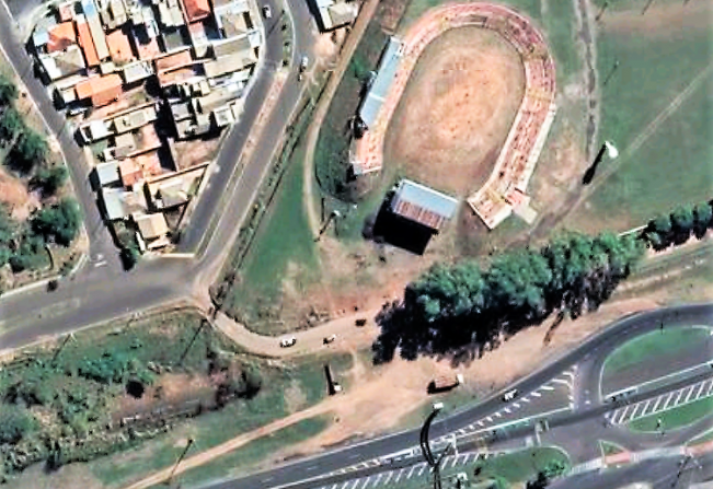 Prefeitura solicita à Eixo criação de acesso asfaltado ligando os bairros Provence e América à SP-294