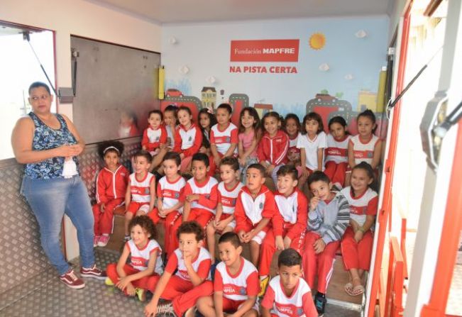 Projeto infantil para educação no trânsito desembarca em Pompeia