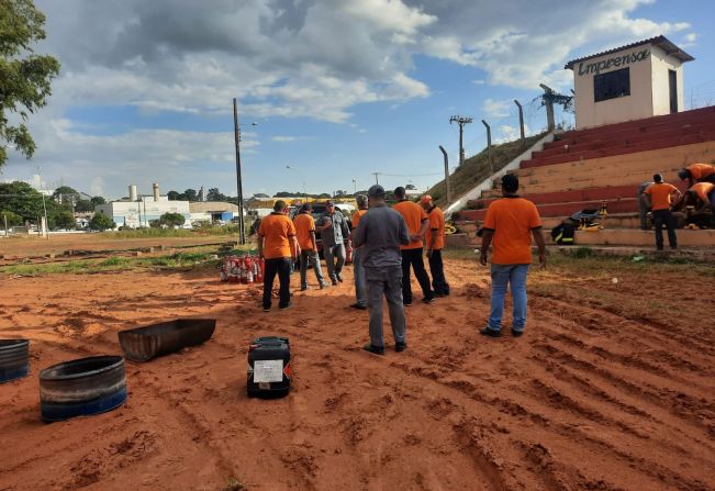 Brigada de Incêndio de Pompeia recebe treinamento do Corpo de Bombeiros