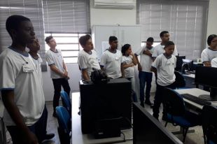 Foto - VISITA A APAE DE POMPEIA